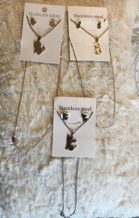 Colares e brincosNOVOS aço inoxidável-gatos,cão,N. Senhora,mãe filho/a