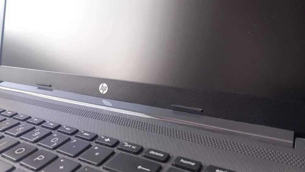 Portátil HP 250 G7 Intel Core i5‑1035G1 (10.ª geração) com OFERTA de Office 2021 Professional