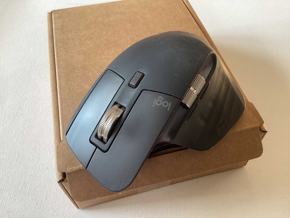 Logitech MX Master 3s myszka