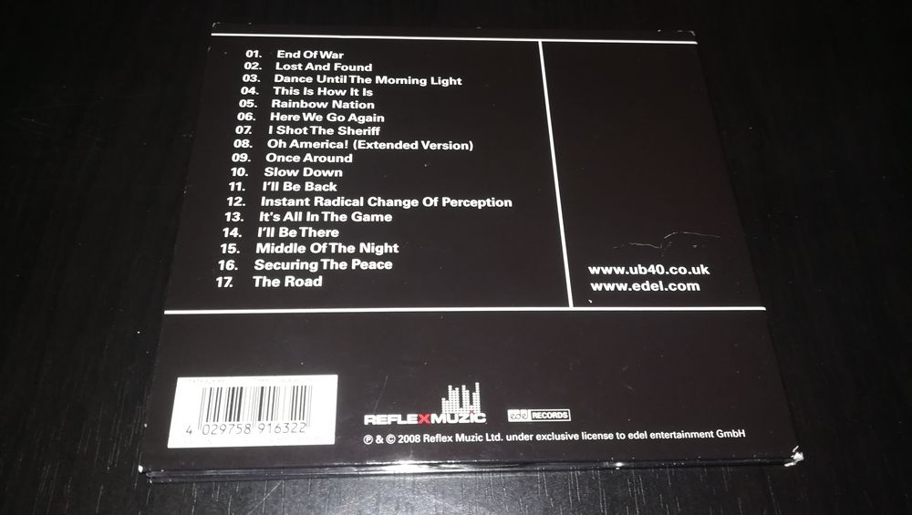 CD " Twenty Four Seven " de UB40 Deluxe Edition (COMO NOVO) 2008