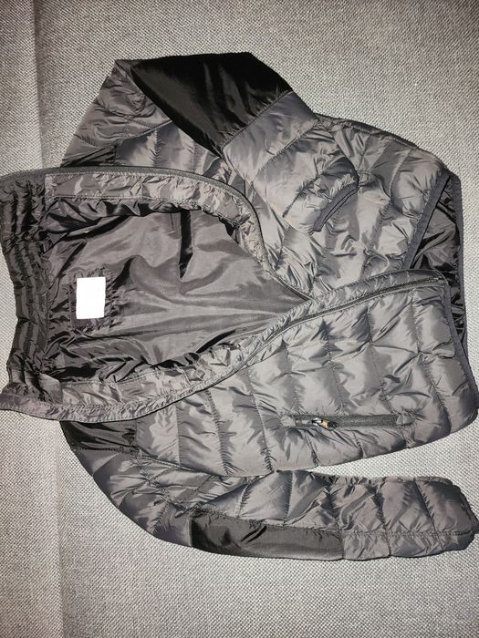 Куртка    Zara.  .