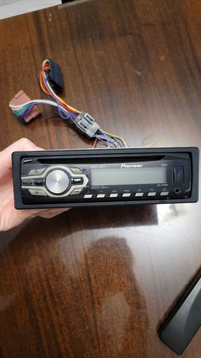 Radio samochodowe PIONEER
