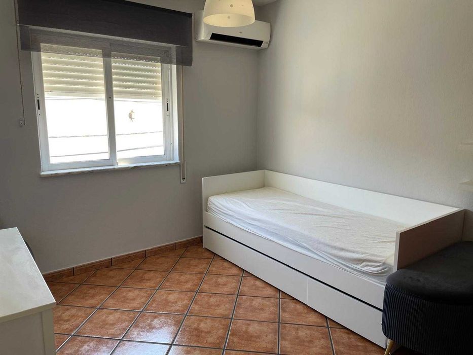 QUARTo alugar ano
