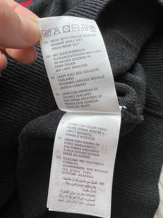 Sweter Gant z dużym logo Amerykańskiej flagi