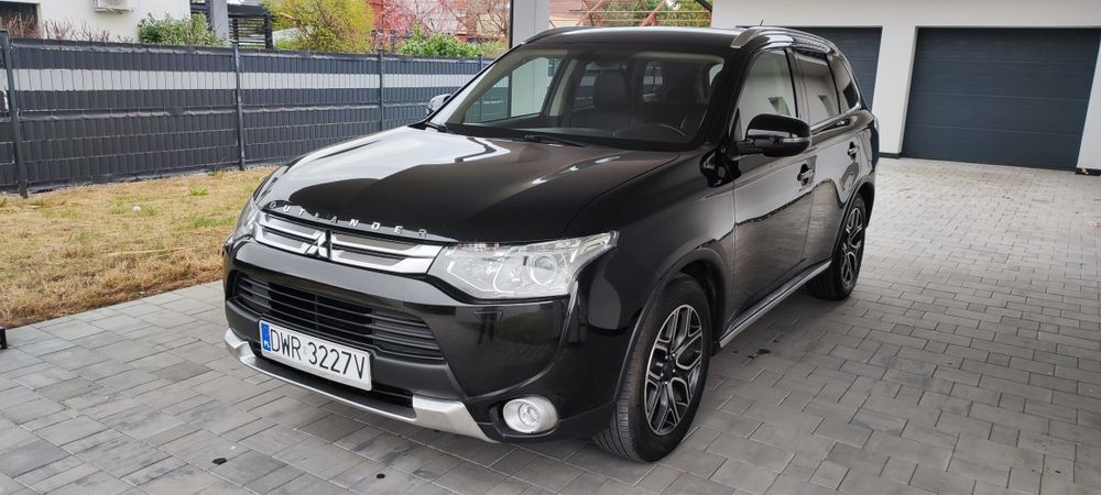 Mitsubishi Outlander 2.0Ben+LPG 4x4