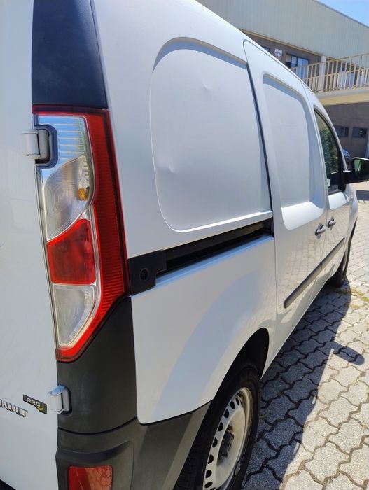 Carrinha Renault Kangoo .