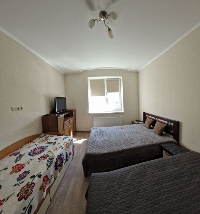 На місяць.Госпіталь 2к.Зодчих. Ющенка.Смарт TV