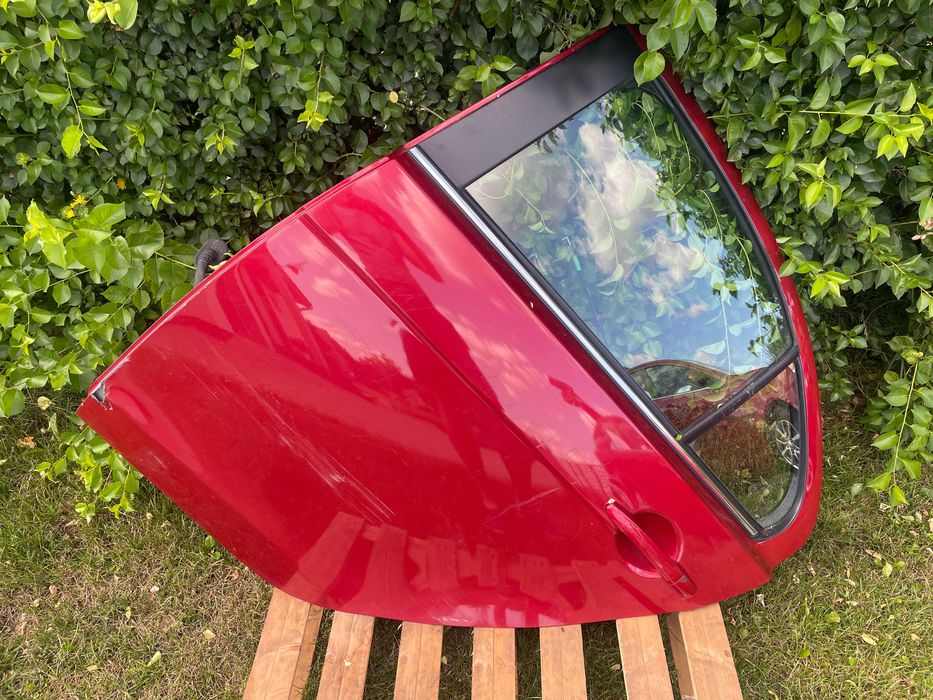 Mitsubishi Lancer drzwi lewe