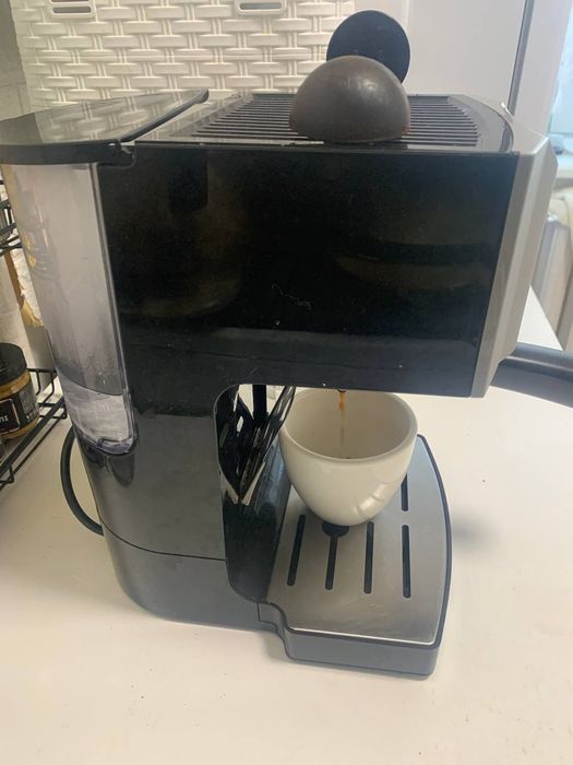 Продам рожковую кофеварку в рабочем состоянии недорого