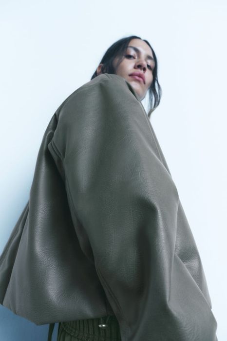 Бомбер Zara продам