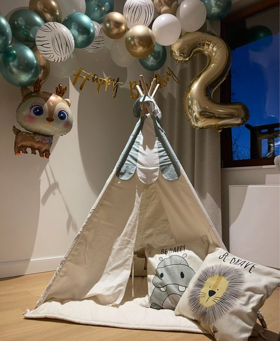 Wyprawka dla dziewczynki, wozek , krzeslko do karmienia , zabawki