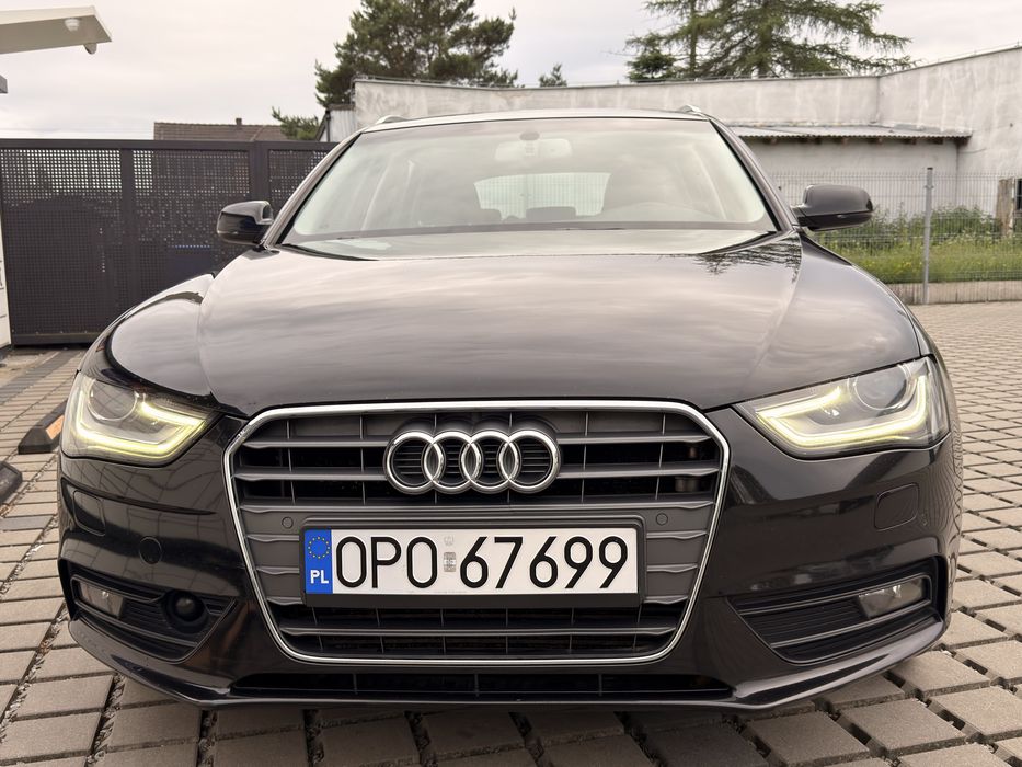 Audi A4 B8 pełny  lifting