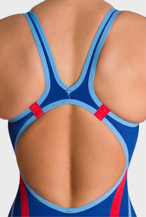 Arena carbon core fx гідрокостюм (гідрак)