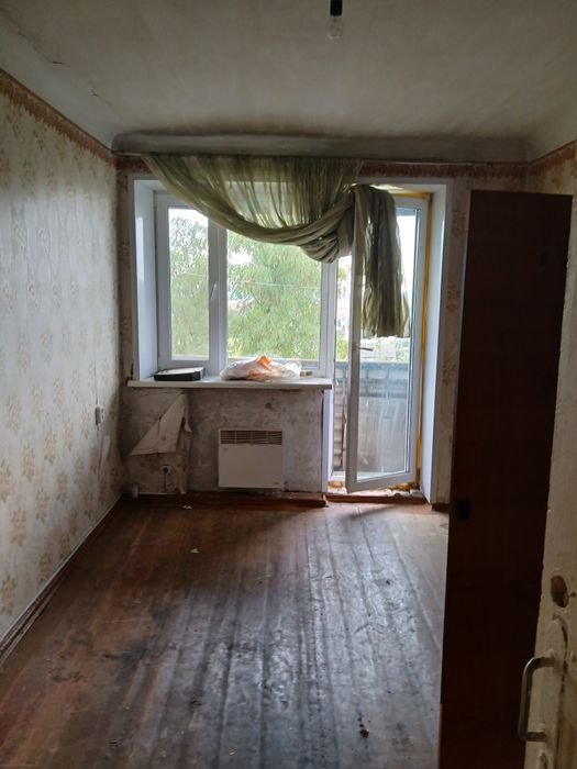 Продам 2х комн. квартиру с/п 5 эт. центр