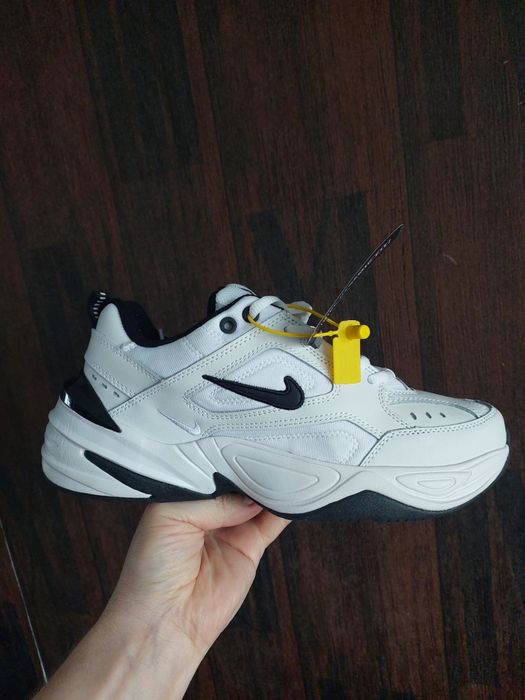 Білі чоловічі кросівки Nike M2K Tekno White Black
