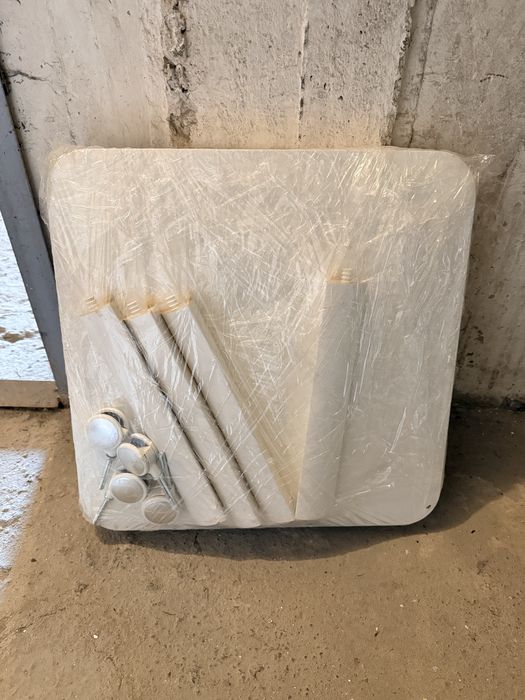 Stolik biały na kółkach Tingby Ikea