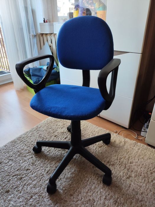 Tapczan BRW, dziecięce krzesło