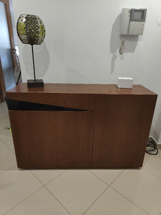 Móvel Sapateira em excelente estado