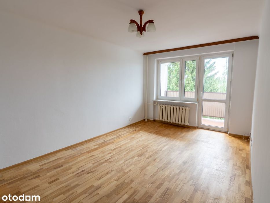 Mieszkanie 3-pokojowe z balkonem na sprzedaż