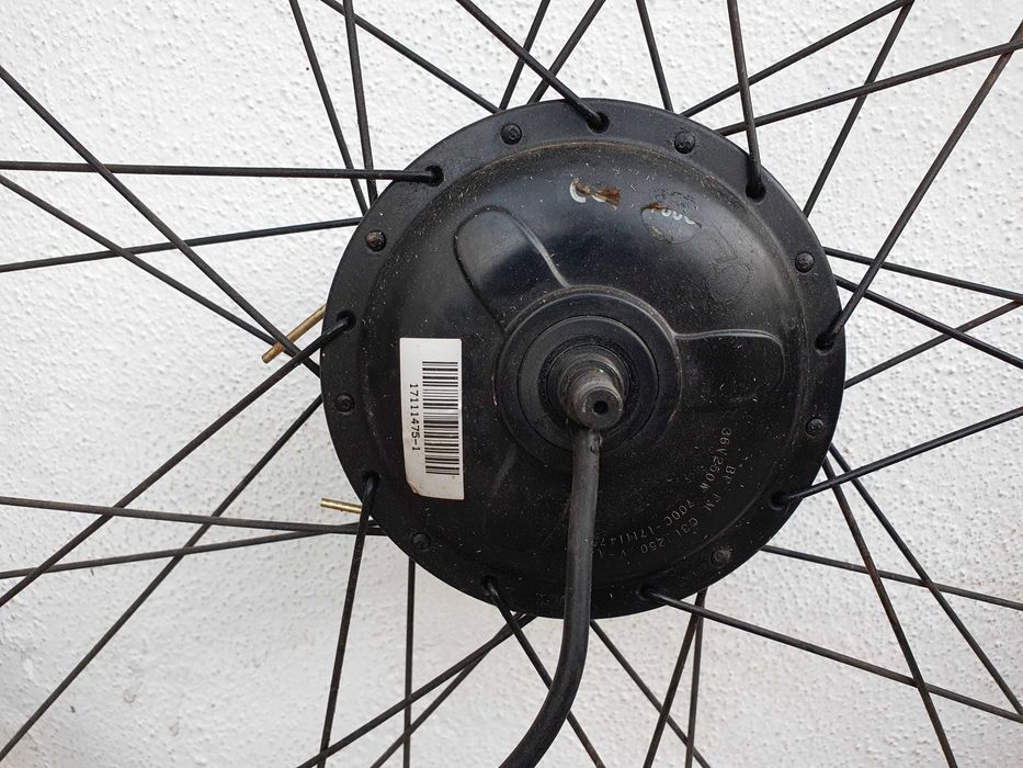 Bafang E-Bike Roda Dianteira 700c 36V