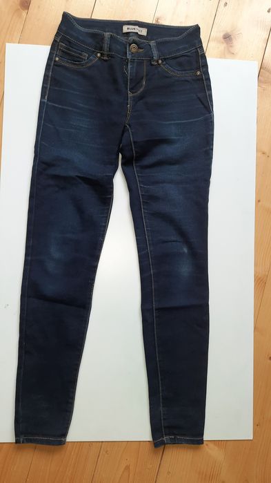 Skinny jeans niski stan