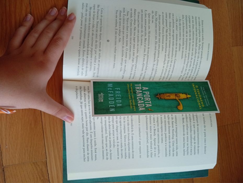 Livro  A Porta Trancada de Freida McFadden