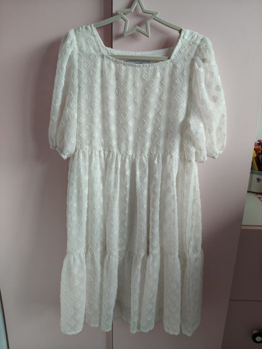 Sukienka Reserved 128 biała