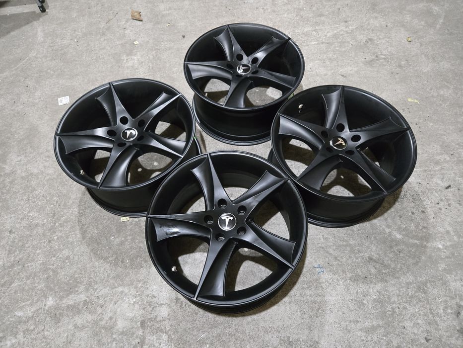 5 120 19 tesla model s bmw x5 та інші