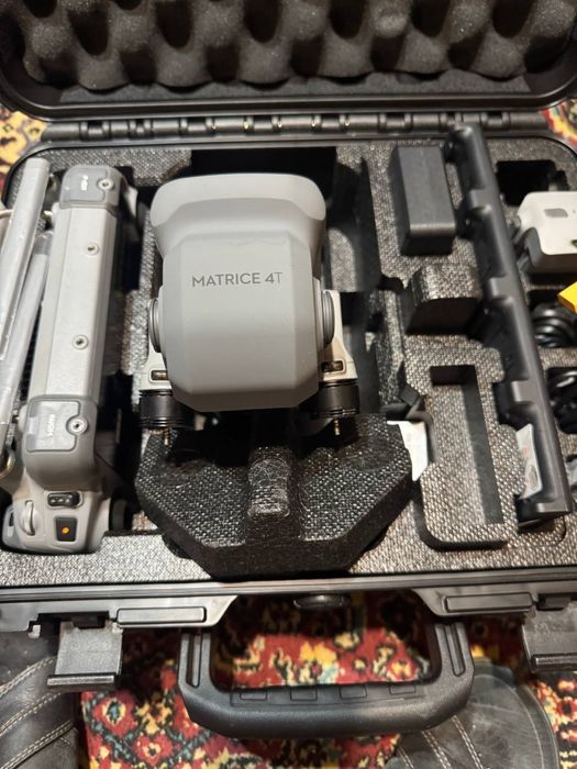 Продам DJI Matrice 4T без акку, 1 година!