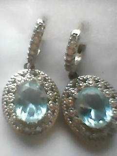 Серьги   , сережки ,   металеві ,  гипоалергенні,     нові.