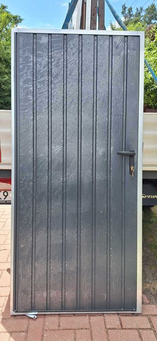 Drzwi zewnętrzne stalowe jednoskrzydłowe na wymiar Dostawa Montaż