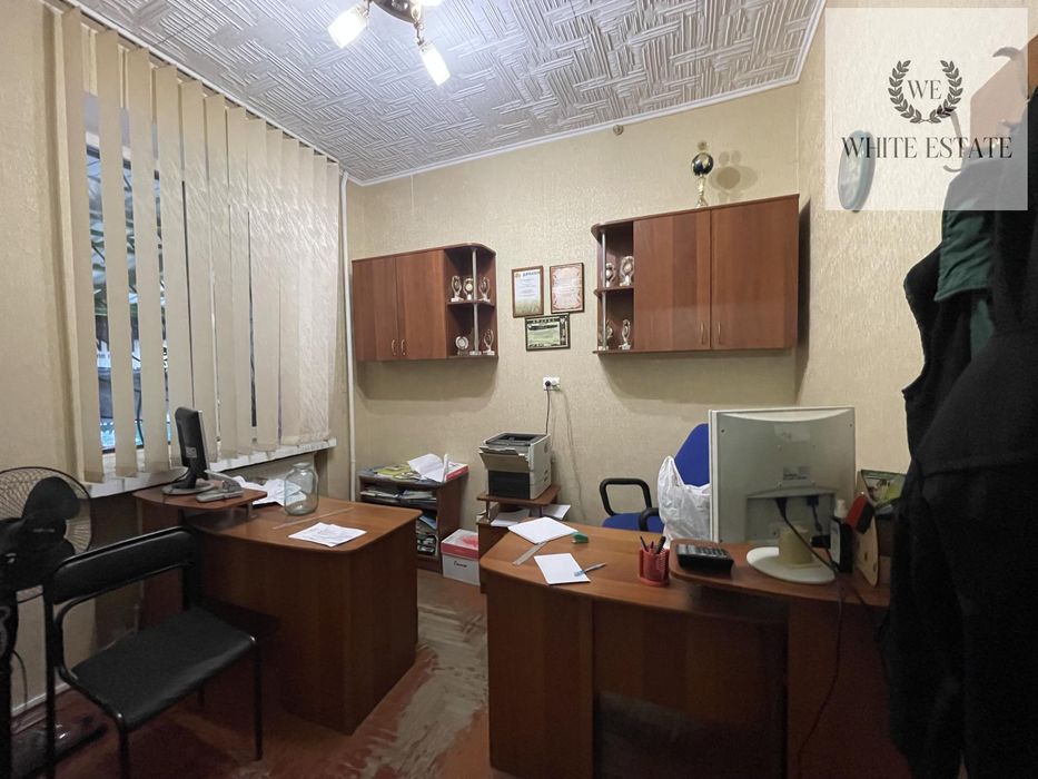 Приміщення в районі Бам