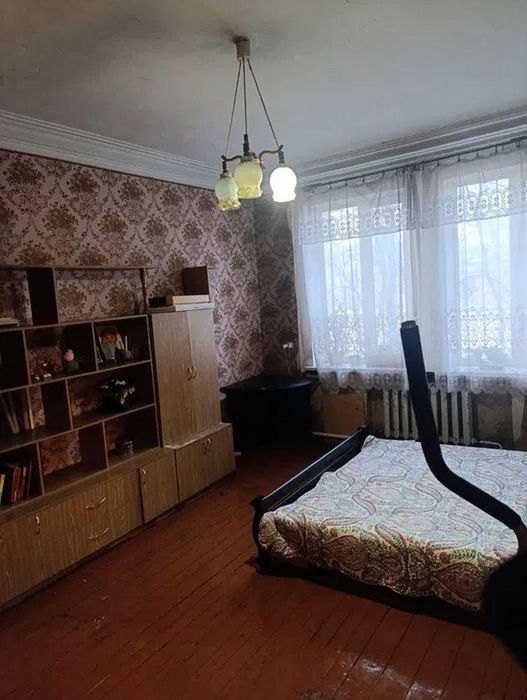 Продам 2-комн квартиру в районе Каруны ул.