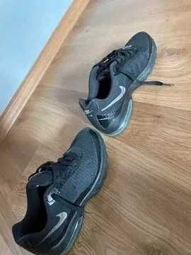 Buty Nike Air Max Invigor