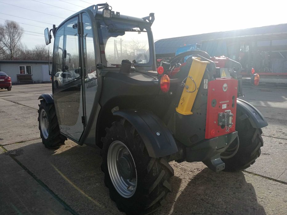 Телескопічний навантажувач WEIDEMANN T5522