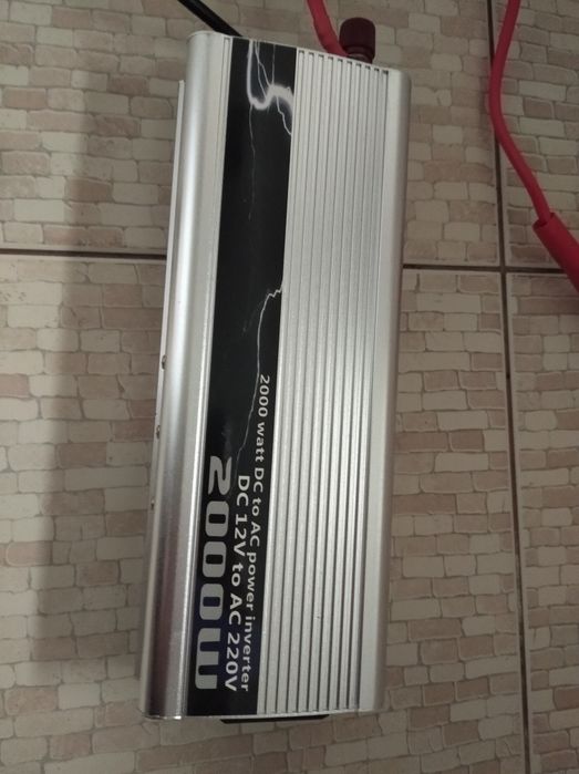 Інвертор 12 -220в 2000W