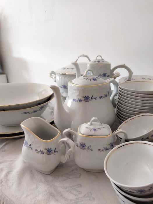 Vista Alegre Set437436554696478721