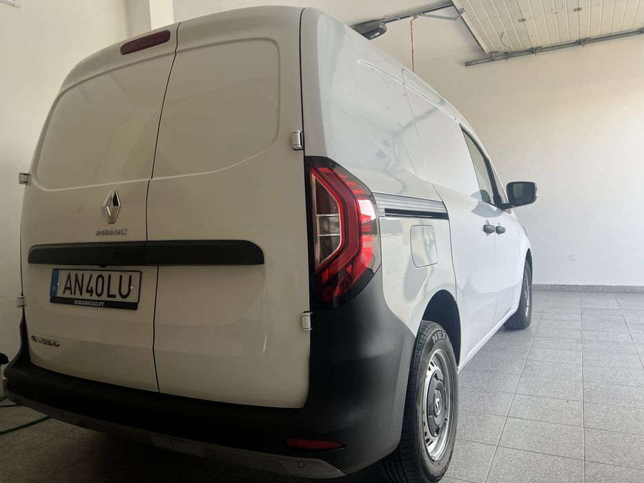 KANGOO 2022  APENAS 31.825 KM / IVA DEDUTIVEL