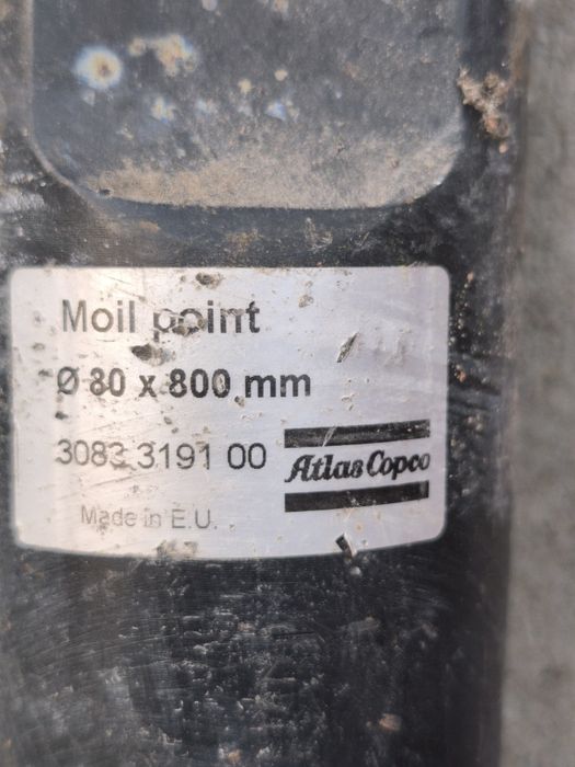 Grot (szpic) do młota JCB Atlas Copco