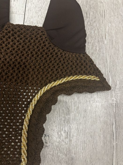 Czekoladowy nausznik dla konia w rozmiarze full