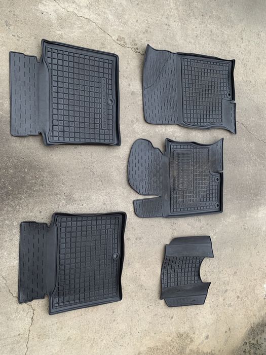 Коврики (килимки) в салон Хендай Грандеур