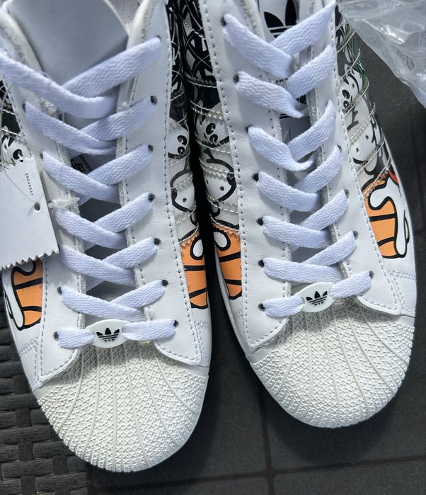Adidas Superstar 35th anniversary 12 expression disney