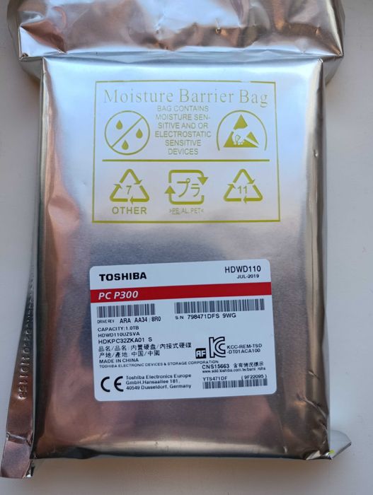 Жорсткий диск Toshiba P300 1TB 7200rpm 64MB HDWD110UZSVA 3.5 SATA III