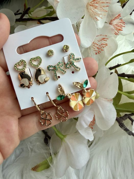 Zestaw pięknych kolczyków