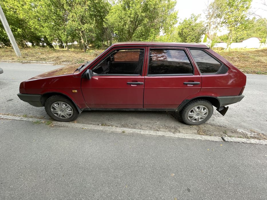 Продам ВАЗ 21093
