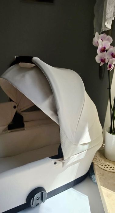 Gondola Cybex Melio White super lekka