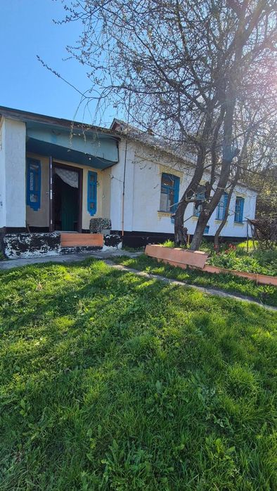 Продається будинок в.с. Макіївка  Білоцерківського р-ну. Київськ.обл.