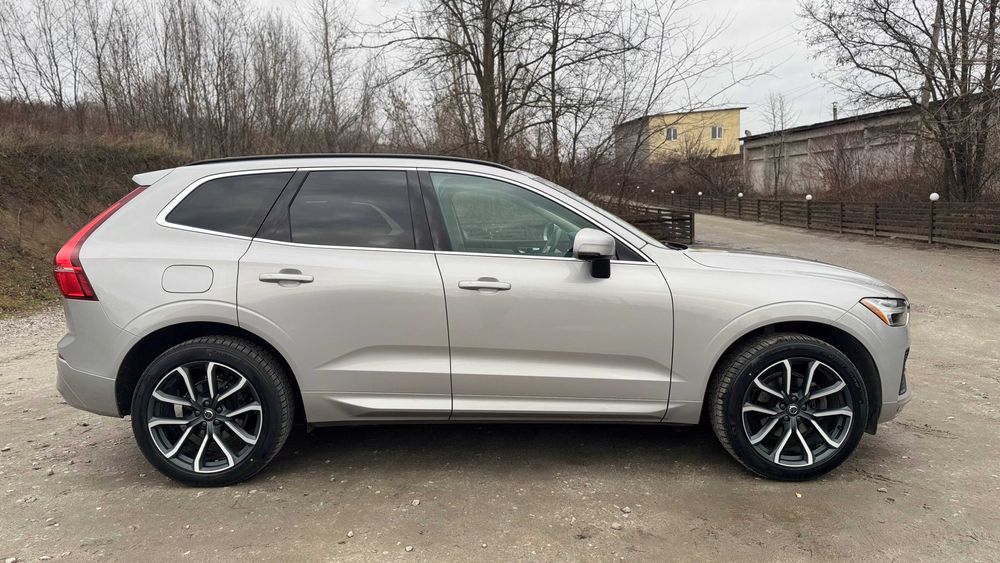 Продам Volvo XC60 В5 2021