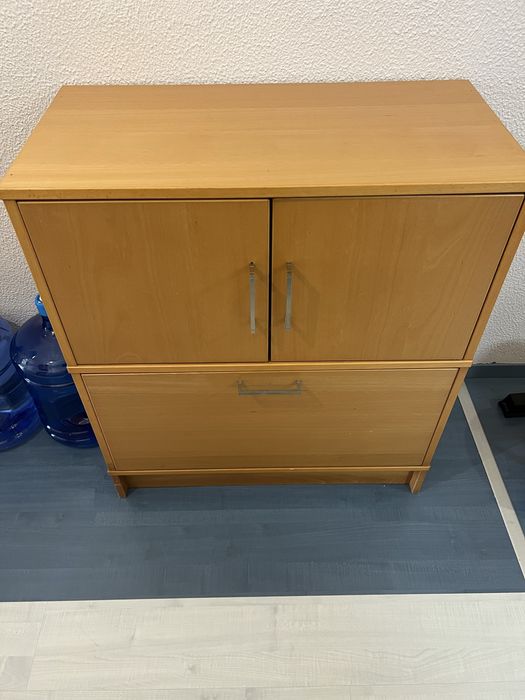 Móvel  0,84 comp e 0,94 altura