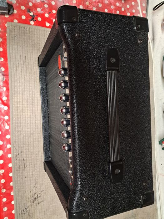 Amplificador de guitarra stagg CA 20R 20w